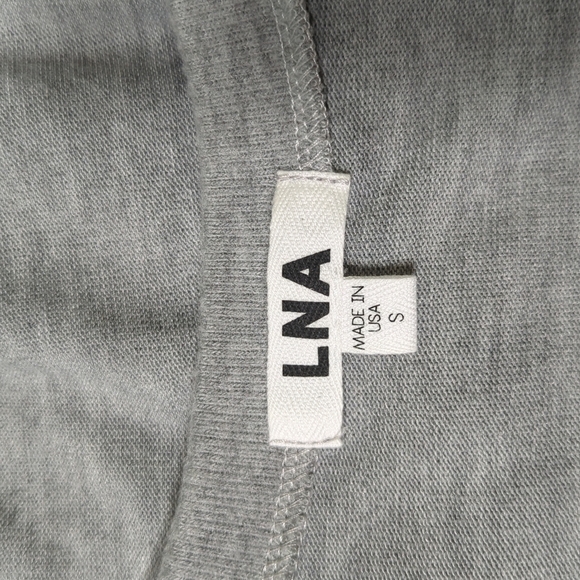 LNA Cold Shoulder Gray Top Size S Please see measurements 👇 - Picture 3 of 5
